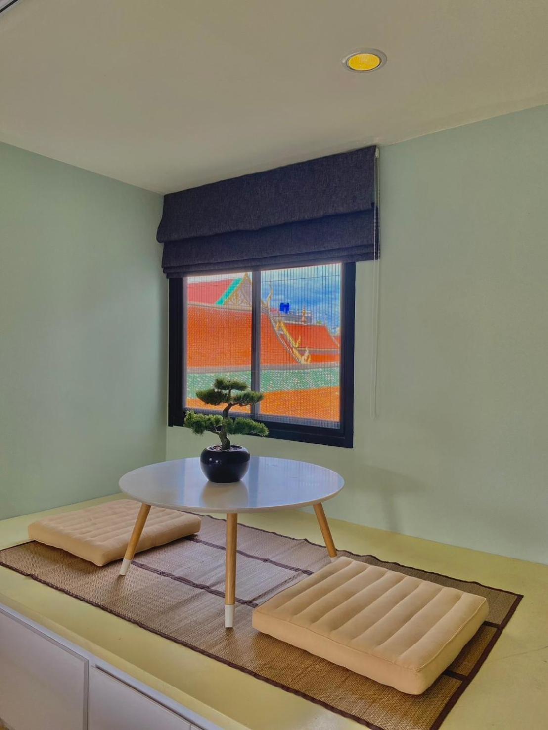 Baan Ploy In (Adults Only) Hostel Chiang Mai Luaran gambar